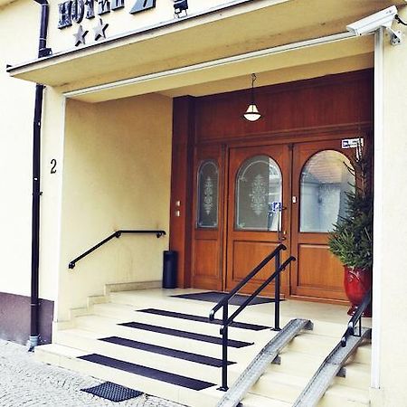Hotel Zorza Namysłów Esterno foto